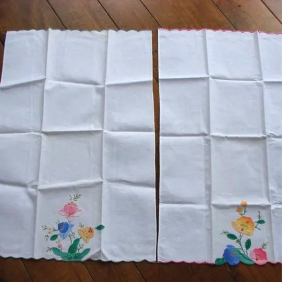 Vintage Flower Floral Applique Cotton Napkins Set of 2 - Picture 4 of 7
